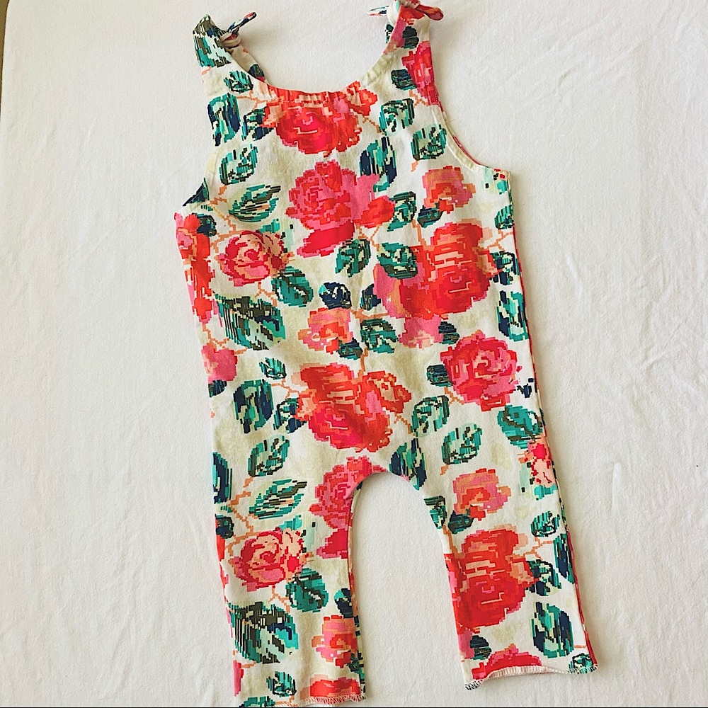 Young & free Floral pixel tie on jumpsuit romper